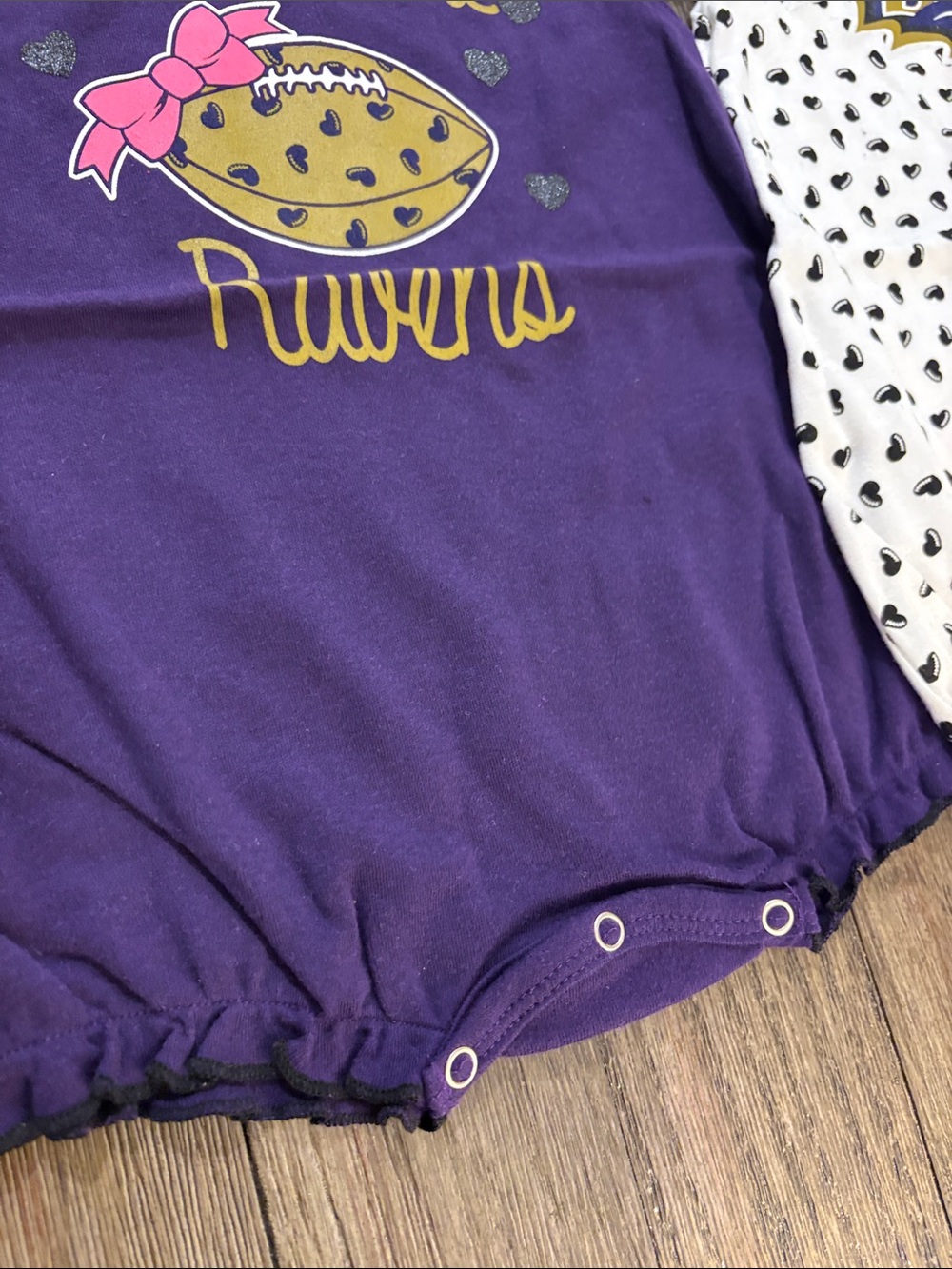 NWT Lot of 2x [NFL] Baltimore Ravens NFL Heart Fan Ruffle Onesies Baby Girls 12M - Picture 9 of 16